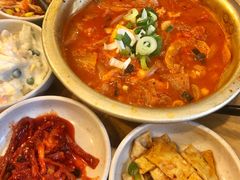 -金北顺大锅家(신사본점)