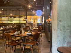 -Carbon莫卡哆·意大利复古集市餐厅(杭州大厦店)