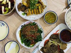 -洪霞餐馆