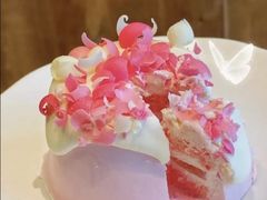 春樱白桃雪山蛋糕-星巴克(温州龙湾万达店)