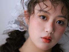 -金夫人化妆摄影职业培训学校