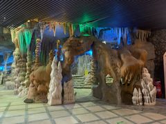 -泉城欧乐堡戏水湾艺术养生温泉