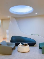 -VE专注问题肌·赛诺龙&科学美肤中心