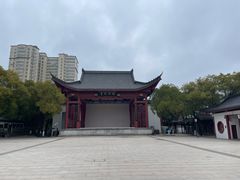 -绳金塔