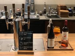 -星巴克(港汇1号办公楼店)