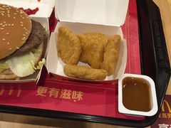 -麦当劳(金狮广场店)