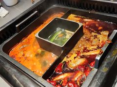 -洞子口重庆鲜货火锅(楚翘城旗舰店)