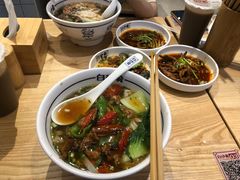 -白沙肴·长沙米粉.小炒湘菜(石厦时代广场店)