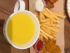 -必胜客(佛罗伦萨小镇店)