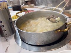 -朴小妹人参鸡汤火锅(长白山万达店)