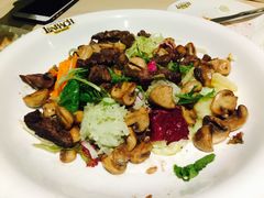 -LENBACH兰巴赫西餐啤酒坊(大连东港店)