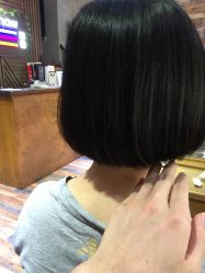 -首脑美发沙龙