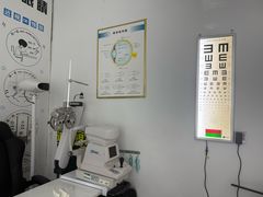 -精视达眼镜•专业儿童配镜中心(学府大道店)