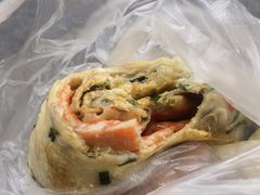 -正宗杂粮煎饼香软鸡蛋饼