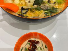 -张亮麻辣烫(三亚商品街店)