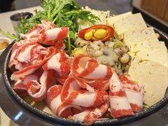 -韩香福烤肉庄园(荣成店)