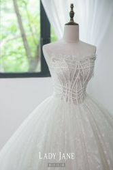 -Lady  Jane高端婚纱礼服馆
