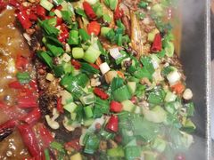 -有红鸡毛店·川菜(建设路店)