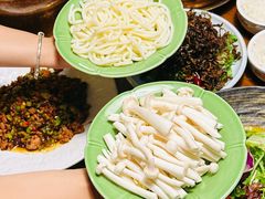 -雀舞云南菜(天津天河城购物中心店)