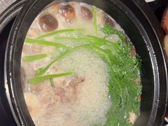 -捞王猪肚鸡火锅(昆山店)