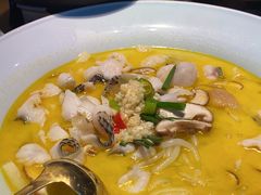 -蜜桃餐厅·伴山(绿宝广场店)