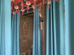 -头上红煨盐鸡乡村食府