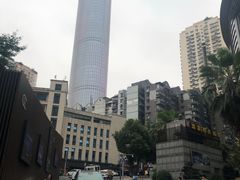 -日月光中心广场