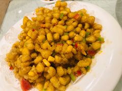 蛋黄焗玉米粒-黄家饺子东北特色菜馆(湖滨商业街店)