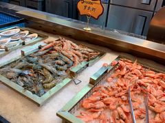 -黑金·寻焰自助百汇·烤肉·火锅(中街店)