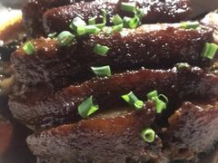 -鲤鱼塘农家山庄