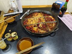 -利姐牧牛匠老火锅(兰花店)