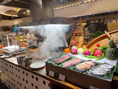 自助取餐区-广州中心皇冠假日酒店-环市食坊·海鲜自助餐厅