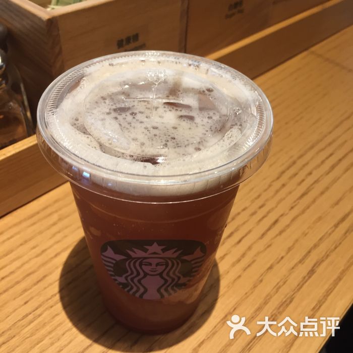 星巴克(缤润汇购物中心店)冰摇柠檬茶图片 第1张