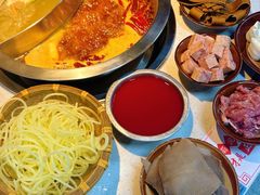 -芈重山老火锅(广州首店)