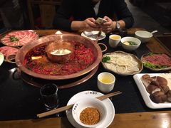 -宽巷子成都火锅(南站店)