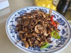 -天天向上素食餐厅(五台山店)