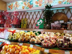 -PAGODA百果园(深圳天琴阁店)