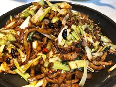-湘钵钵(雁运家属院店)