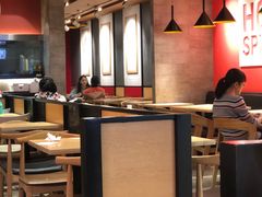大堂-每味每客·重庆麻辣烫(国泰店)
