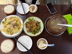 -民间瓦缸煨汤館(嵩山路店)