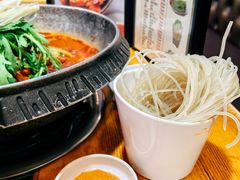 -喇喇排骨火锅·传统韩式脊骨汤(望京西园总店)
