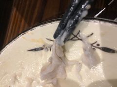 -乡土黄·鲜牛肉火锅·小龙虾(兴业街店)
