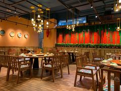 大堂-老滇山寨•云南特色菜•地方菜•民族风情歌舞表演(金碧店)