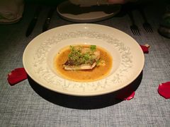 -弦月窗LUNETTE BY AMANDA(复兴路店)