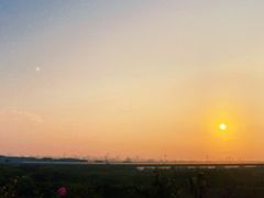-星巴克(上海虹桥站2A检票口)