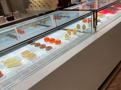 -潮一不贰·法式甜品·生日蛋糕·西式简餐(外滩店)