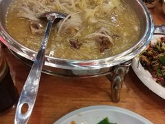 大骨头炖酸菜-东北农家小院(定西路店)