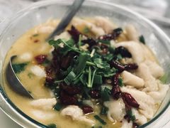 -YI PIN JU 一品居中餐厅 中国超市
