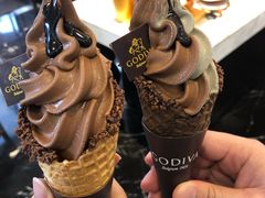 GODIVA黑巧克力冰淇淋-GODIVA(国际金融中心店)