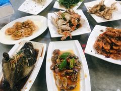 -四川小胡子海鲜(丁村万人海鲜广场店)